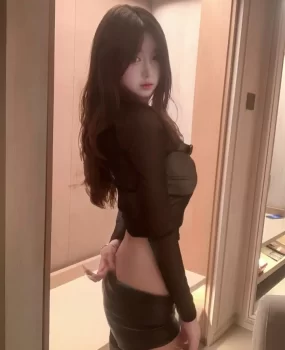 超嫩小骚货穿情趣内衣服务